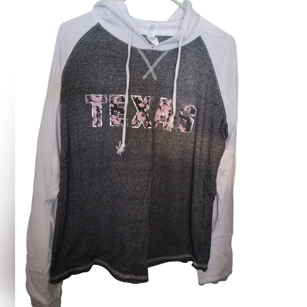 Salt Creek long sleeve hooded shirt. Size XL